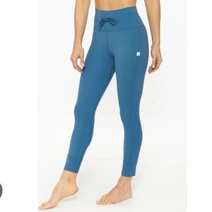 Vuori Pool Blue Form Leggings Size XS